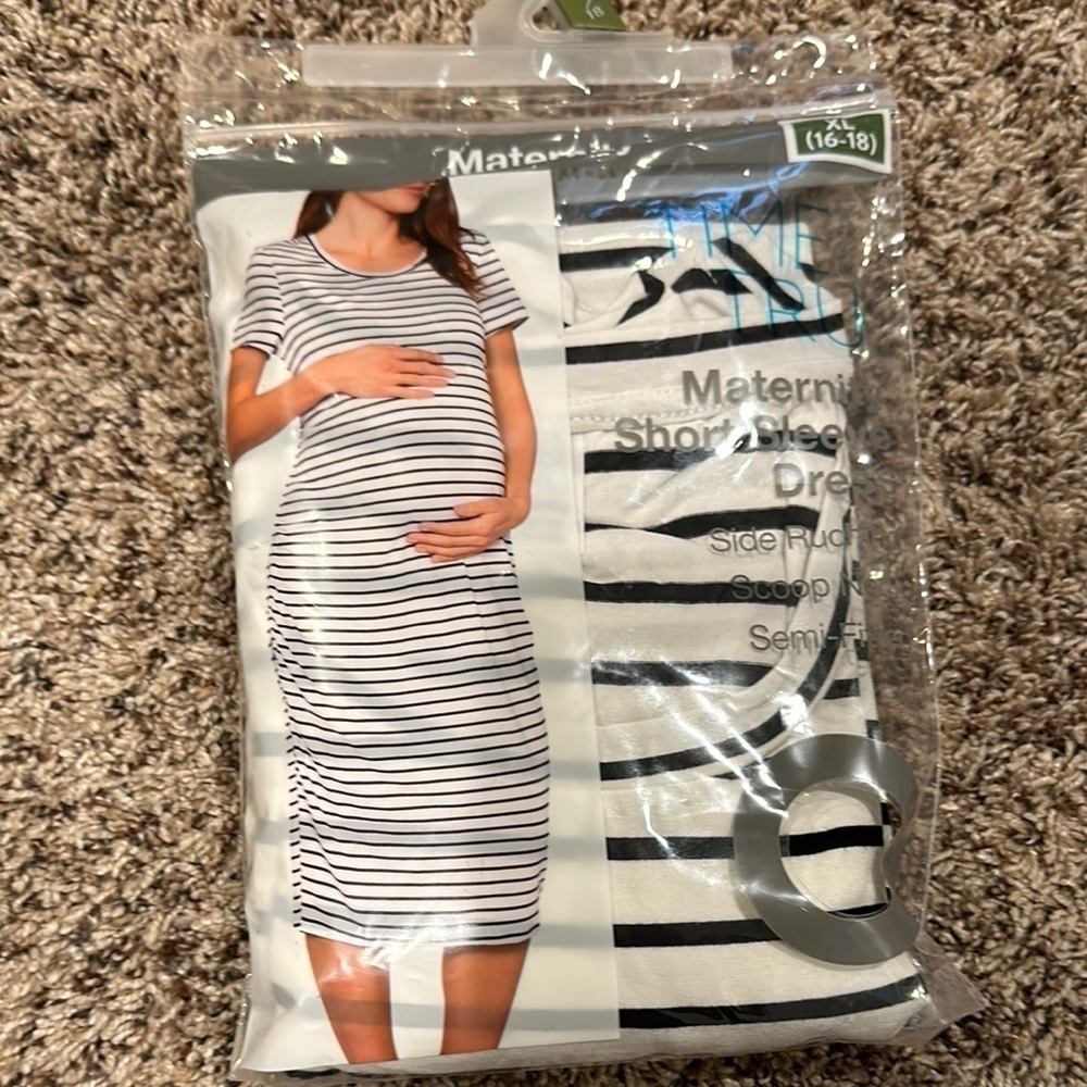 Time and Tru Maternity Short Sleeve Dress - White and Black Stripes